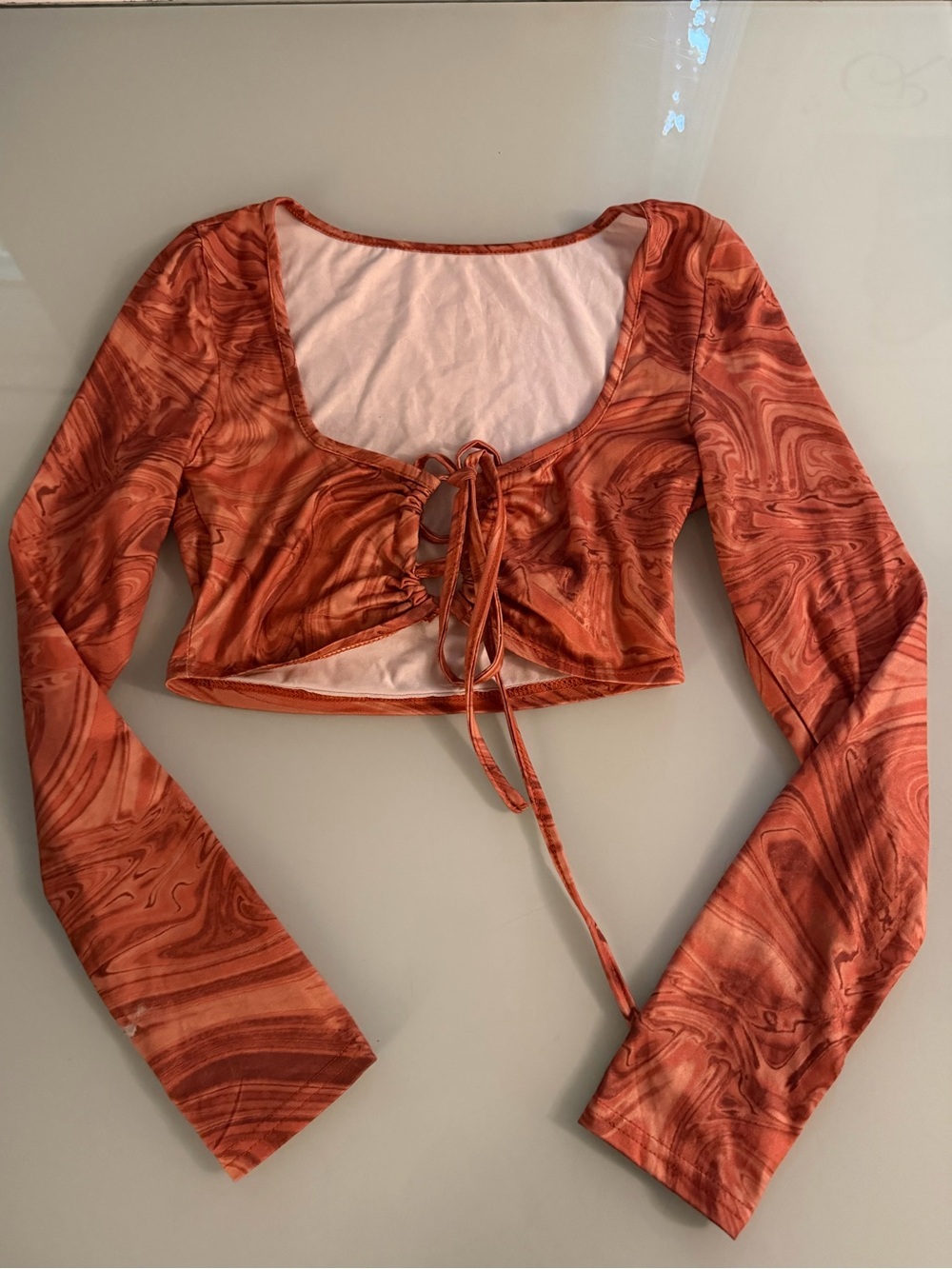 SHEIN Rust Marble Tie-Front Long Sleeve Crop Top